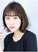 オリーブベージュ大人可愛いラフボブ Amphi門前仲町