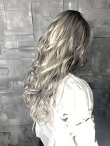 ヘアサロンM 新宿&nbsp;デザインカラー/厚めバング/ローライト/スリークボブ