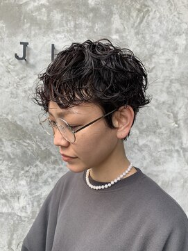 ジリ(JILI) 【JILI】ベリーショート パーマ  ◎上辻担当