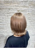 ミディアム/ブロンドカラー/ハイトーン/外国人風