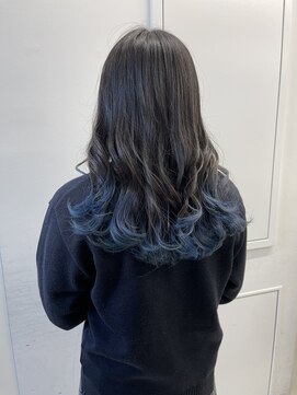 アライブ キチジョウジ(ALIVE Kichijoji) ブルーグラデーションカラー