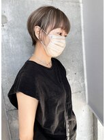 アコ(Aco)&nbsp;★ショートに映えるオリジナルハイライト★