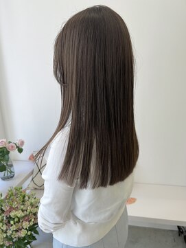 リル(re'll) 《花屋併設》アッシュブラック［酸性ストレート/ヘアセット]