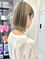 サンド 大阪梅田(sand)&nbsp;@morii_sand/オリーブベージュ/ショートボブ[大阪梅田駅]