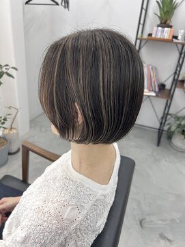 シアン(cyan.) コントラストハイライト