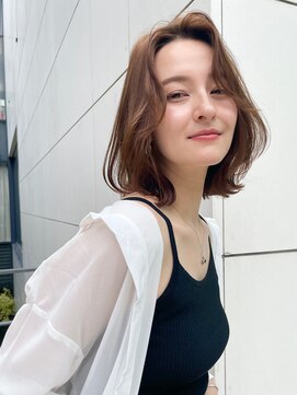 トルネード(TORNADO) ミディアムフェイスレイヤーカーテンバング 外国人風M2025.7.7