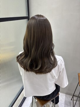 フェリア 松山(Feria) 【Feria松山】ミルクティグレージュ‐相原愛梨‐