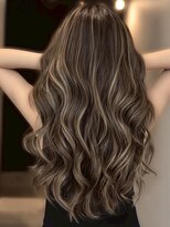 ハーシーバイアポロ 相模大野(HERSHE by apollo) xバレイヤージュ/ホワイトグレージュ/レイヤーカット