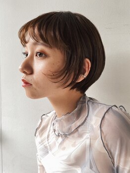 【一流の技術×薬剤×接客を低価格】駅近便利な大型サロンAshで、丁寧な施術と上質な薬剤で納得の仕上り！