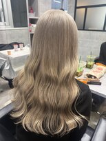 ルイス(L'wis)&nbsp;渋谷 ハイトーン グレージュ ベージュ 学割