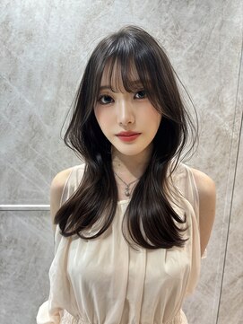 ロンドロゼ 池袋(Lond rose) オリーブグレー/韓国レイヤーカット/マロンベージュ/黒髪/小顔