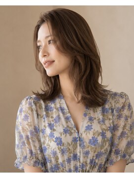 エルムバイエント(elm by emt) 高発色カラーで叶える赤みを抑えるアッシュベージュ