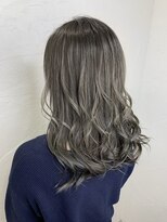 トゥーユー(to you...) グレージュのグラデーションカラー