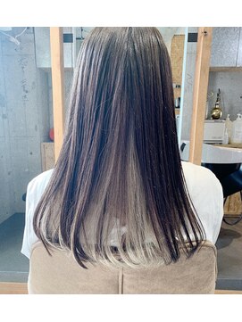 ワンダーヘアーグルーミング(WANDER Hair grooming) ホワイトベージュ インナーカラー【WANDER 三軒茶屋】