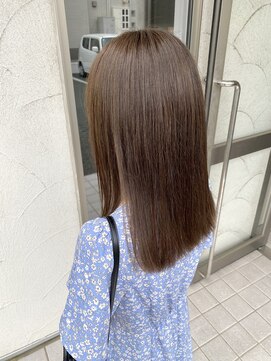 シェノンバイカリス(Chainon by charis) モノトーンベージュ