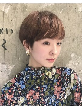 ロビー 表参道(ROBBY) ベリーショート/レイヤー/分け目なし前髪あり/30代・40代