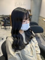 リーオオサカ(Lee Osaka)&nbsp;ブルーブラック×韓国風ヘア