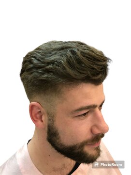 銀座マツナガ 神田店 ツーブロックイケメンセットが楽ちんスペインカールフェード