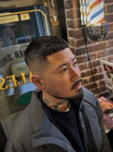 バレス 田町(BALES) スキンフェードクロップスタイル