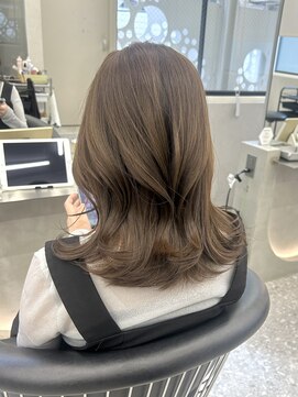 ロンド マーレ 天神大名店(Lond mare) 韓国ヘア/レイヤーカット/前髪カット/透明感カラー/
