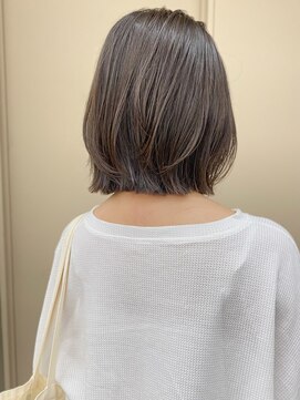 パークレーン アイス イヴェン(park lane ICI yeven) ブリーチなしダブルカラー明るめブラウンベージ20代30代40代ボブ