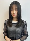 レイヤーカット 顔周り シースルーバング 暗髪 20代30代