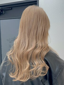 エトワール(ETOILE) 【神戸三ノ宮】ミルクティーベージュ/ムラ修正/複雑履歴ブリーチ