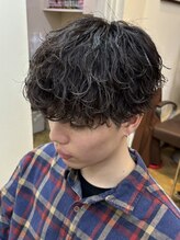 シャドウパーマ[メンズカット/メンズパーマ/波巻きパーマ/フェザーパーマ/短髪/ツーブロック/眉毛]