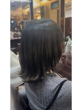 キャラ 池袋本店(CHARA) 大人気王道ウルフスタイル◎艶髪・透明感はアッシュグレー