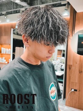 ルースト 渋谷店(ROOST) ツイスパマッシュ