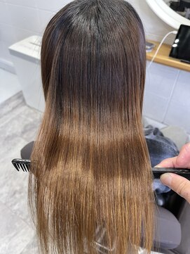 アムヘアー(A.M. hair) 【自分史上一番☆】髪質改善縮毛矯正