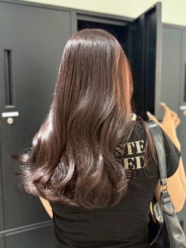 ペレ 原宿(PELE) ダブルカラー/ケアブリーチ/羽エクステ/原宿