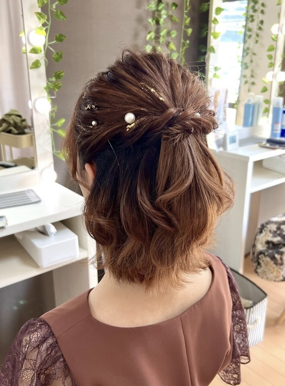 ハーフアップ【横浜/ヘアセット/ヘアメイク】：L277553619｜ジェミータ