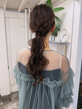 ホワイトルーム(White Room) loose pony