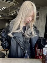 ビジェ(Bijje) ダブルカラー/ブロンド/ブロンドヘア/ホワイトブロンド/レイ