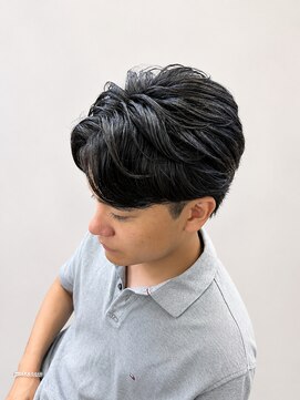 メルシー トータル ブランディング サロン(merci TOTAL BRANDING SALON) メンズセンターパート ニュアンスパーマ