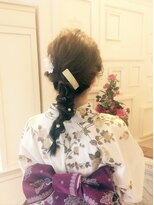 ヘアーデザイン ヴィフ(HAIR DESIGN vif) 【vif】浴衣ヘア ねじれフィッシュボーン