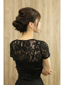 ヘアアンドリラクゼーション シャッセ(Hair&Relaxation SASE) とろみ×シンプルアレンジ