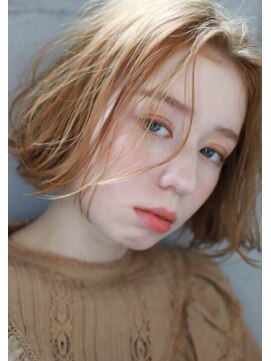 ルタ(LuTa by siesta＆LiCO) LuTa☆吉祥寺ホワイトアッシュベージュ×ミニボブ