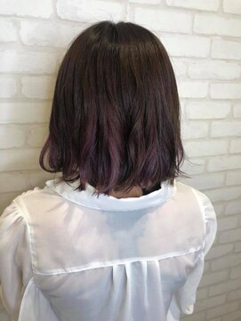 ヘアメイク シュシュ(Hair make chou chou) 切りっぱなしボブ×インナーカラー【chou-chou 北林夏実】