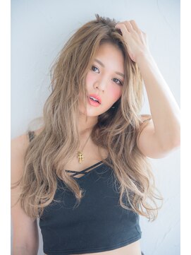 ミエル ヘア 新宿(miel hair) ミルクティーカラー/ゴールドベージュ/レイヤーロング