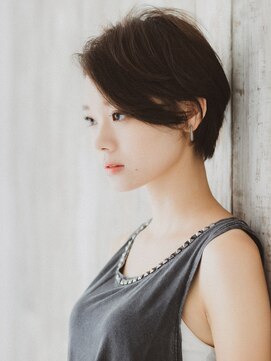 ティファ 自由が丘店(Tiffa) 大人かわいいひし形シルエットショート