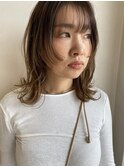 顔周りレイヤースタイル