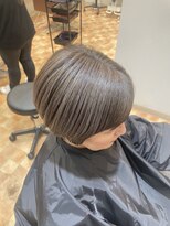 アイニ 河内小阪店(aini)&nbsp;白髪ぼかしカラー白髪ぼかしハイライト大人ショート30、40、50代