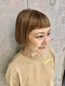 プラスシー(+C) ハイライトで明るめベージュ！福岡ハイライト/福岡脱白髪染め