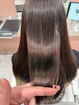 ケンジ 横浜(KENJE)&nbsp;【森　ゆうや】オリーブカラー×シルキーロング×髪質改善/横浜