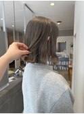 透明感グレージュ