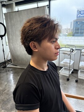 ザ オーダー(THE ORDER) ダウンパーマ/センターパート/フェザーパーマ