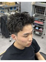 アイコン ブルー メンズ(I-CON #blue MEN'S)&nbsp;スパイキーショート×テーパーフェード【池袋フェード】