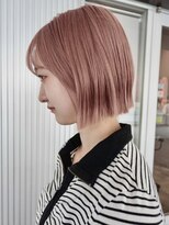 ガーデンヨコハマエスト(GARDEN YOKOHAMA est) 切りっぱなしボブ 外ハネ くびれヘア アプリコットオレンジ